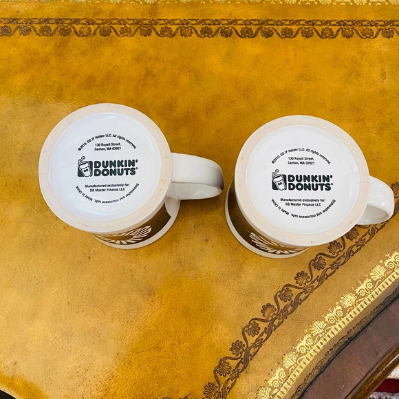 Dunkin Donuts Retro Diner White Brown Circle Logo 12 oz Coffee Mugs 2010 2 Cups - Picture 5 of 5